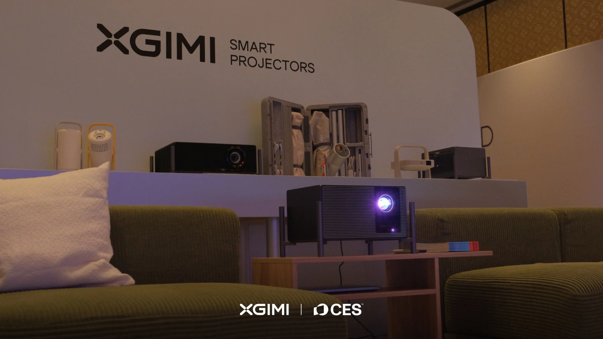 XGIMI TITAN Noir Max smart projector at CES 2026